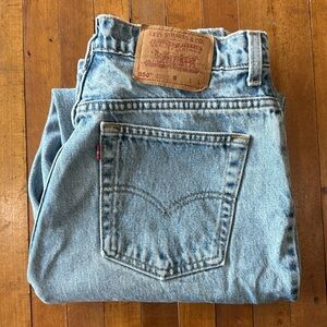 Levis 550 Faded Light Wash Vintage Jeans 34x32" Size 16L